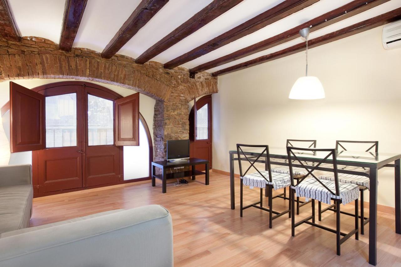 Gothic - Ramblas Apartments Barcelona Bagian luar foto
