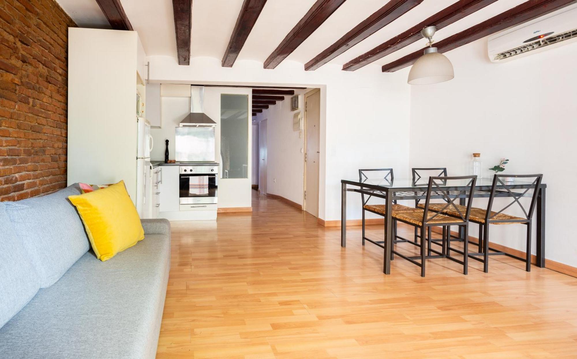 Gothic - Ramblas Apartments Barcelona Bagian luar foto