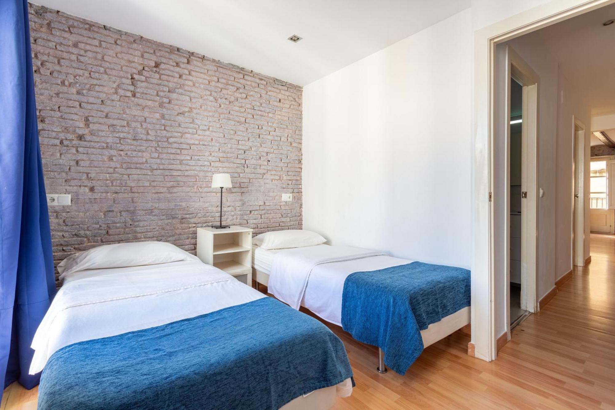 Gothic - Ramblas Apartments Barcelona Bagian luar foto