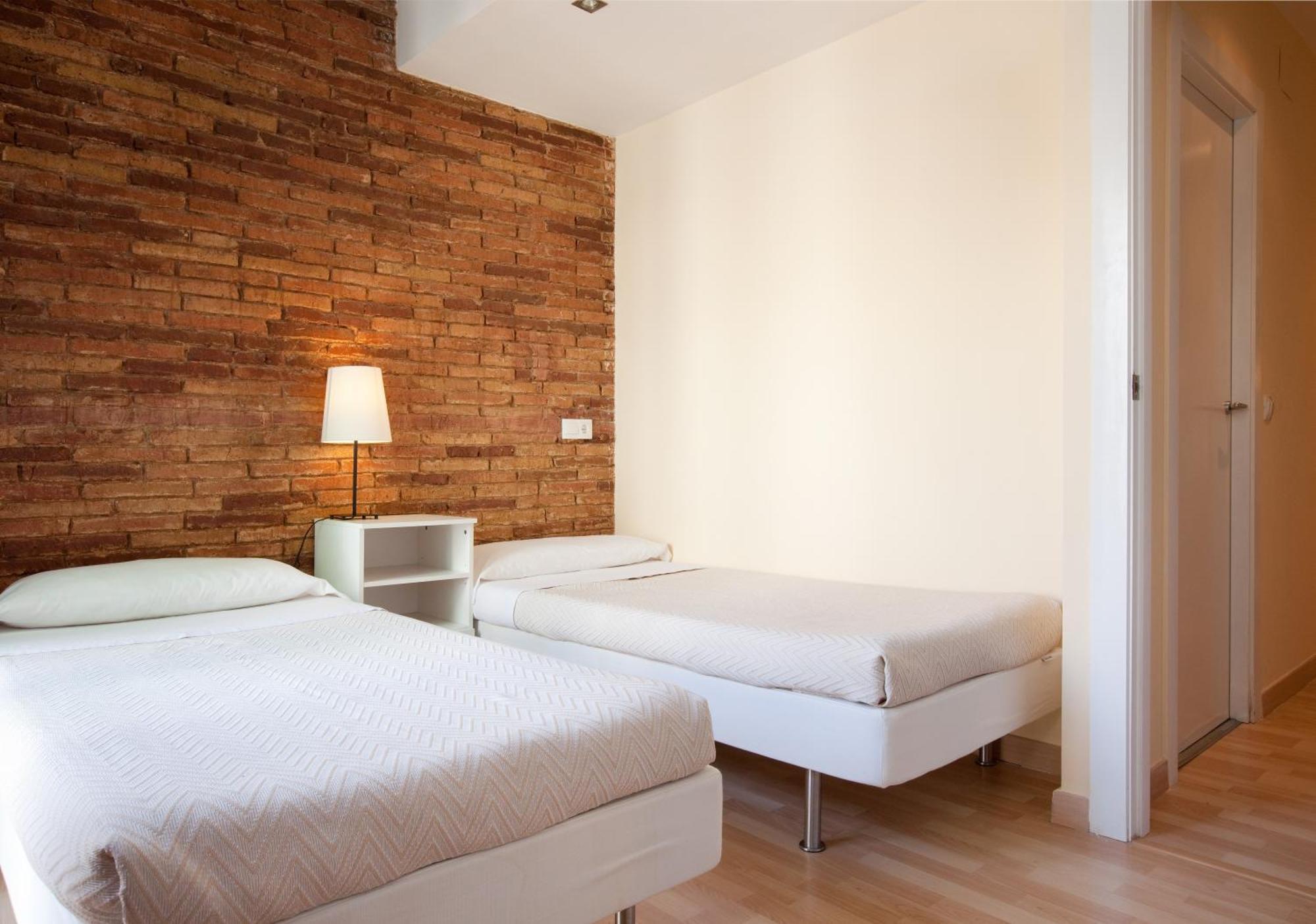 Gothic - Ramblas Apartments Barcelona Bagian luar foto